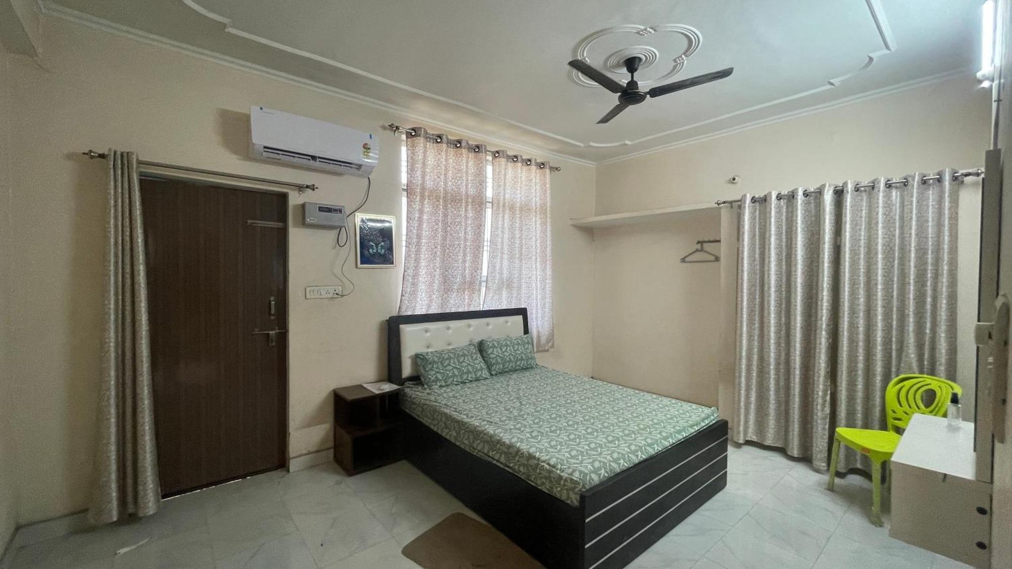 Siddheshwar Nilayam Home Stay バラナシ エクステリア 写真
